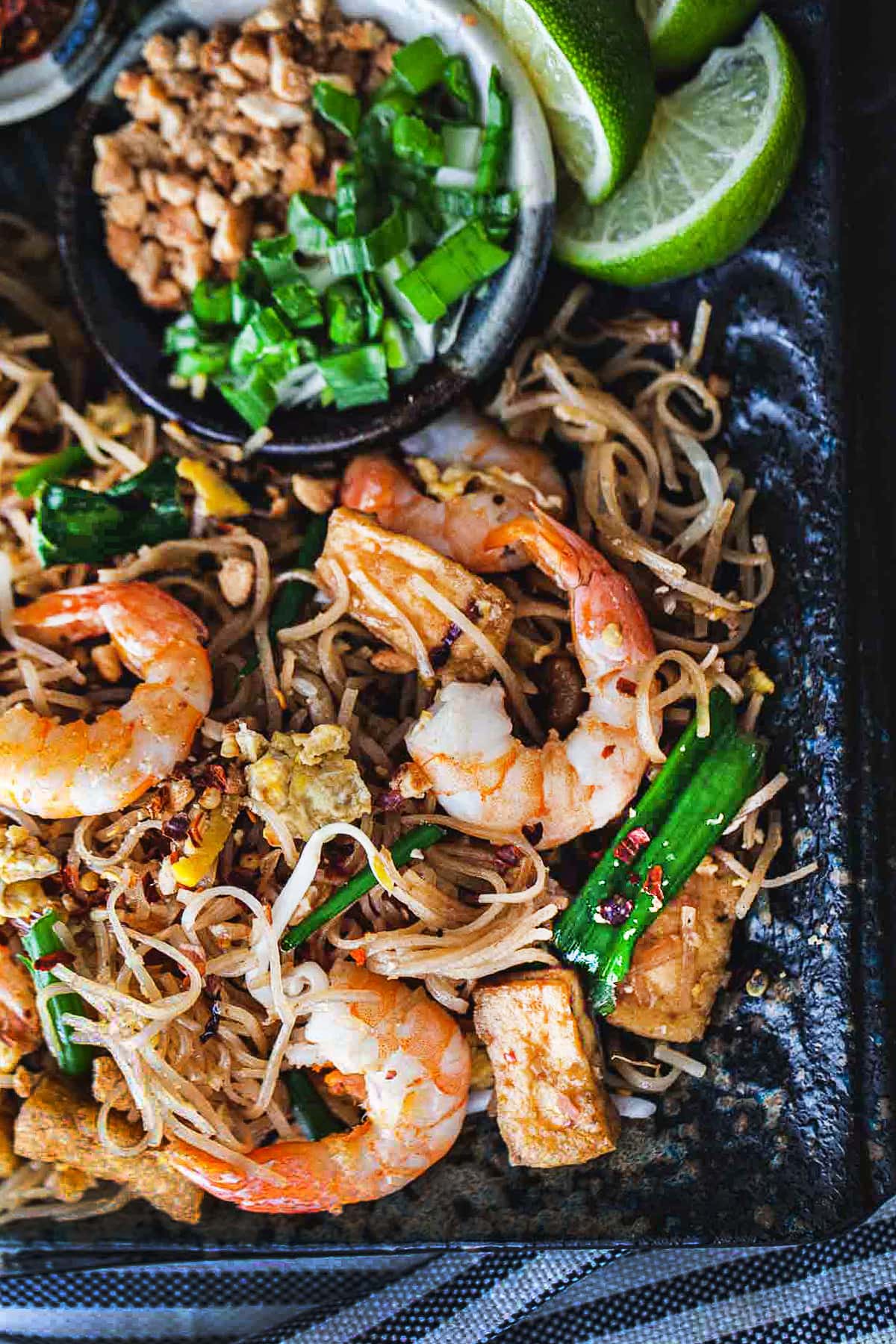 Authentic pad thai recipe with shrimp