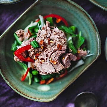 Thai tuna salad Yum Tuna in a bowl.