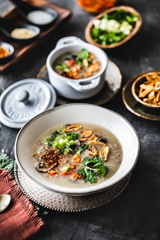 Thai breakfast rice soup, Kao Tom