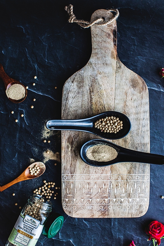 Thai White Peppercorns, whole and ground 