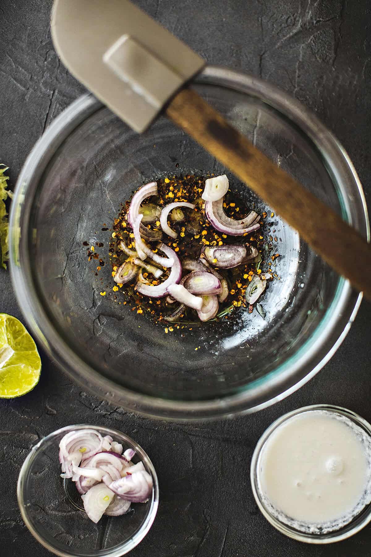 Pomelo salad sauce in a bowl. 