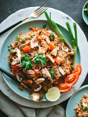 Tom Yum fried rice in a blue plate.