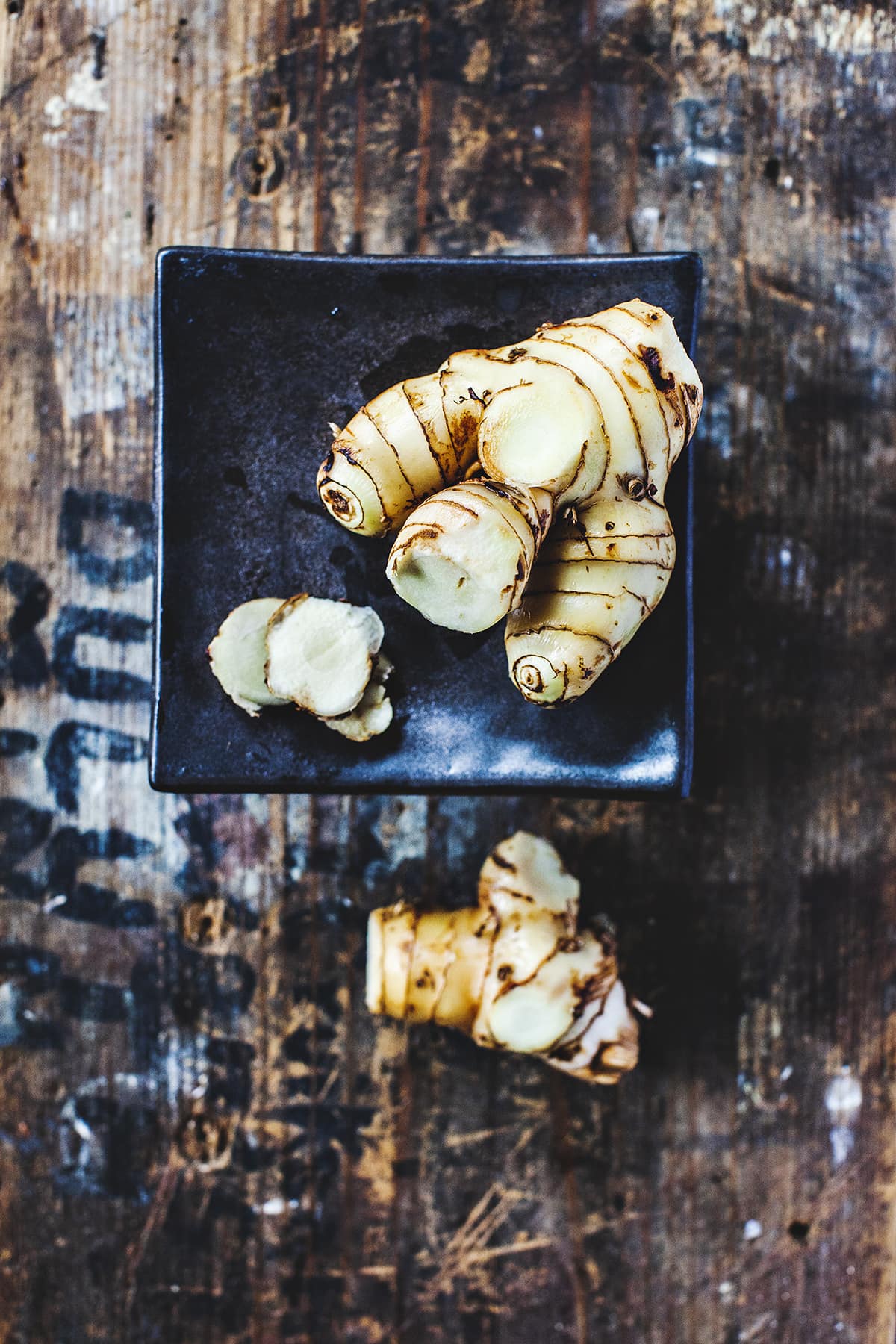 Galangal in a small square platter.