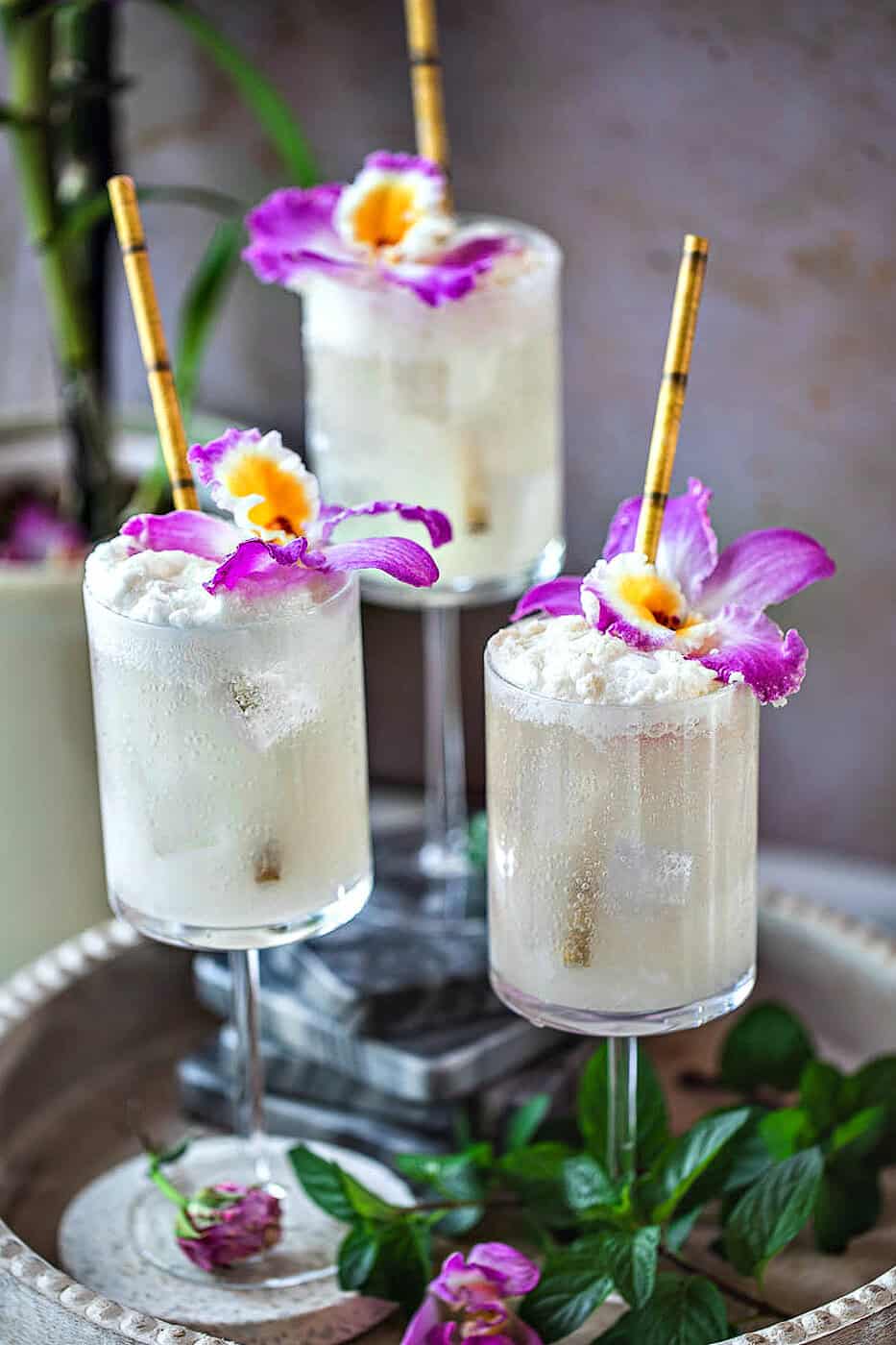 3 glass of coconut mojito
