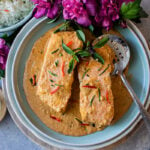 thai choo chee curry with salmon