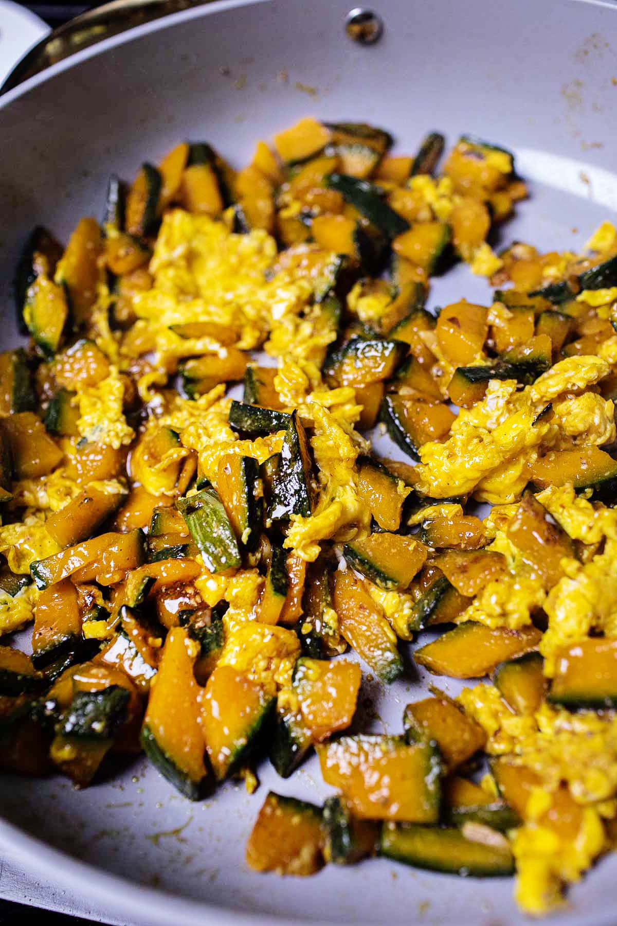 eggs and kabocha squash stir fried