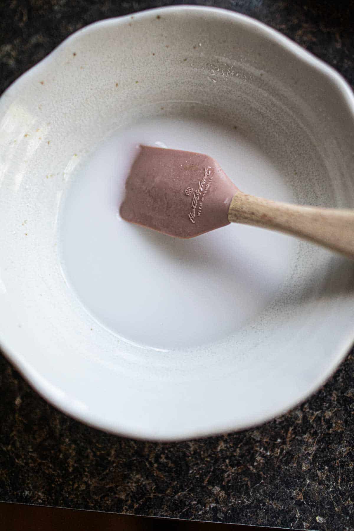 Tapioca slurry in a bowl. 