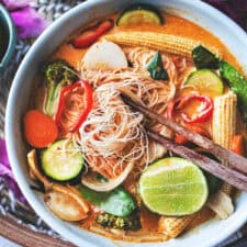 Thai Red Curry Vermicelli Noodles with Vegetables -image