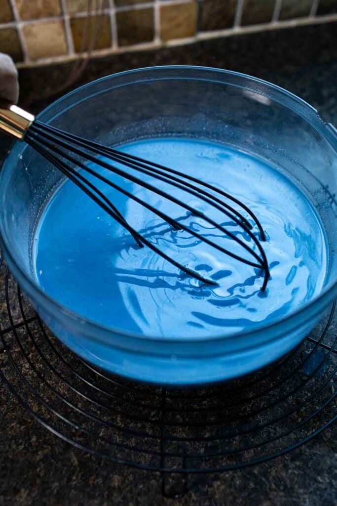 Blue tea in a bowl. 