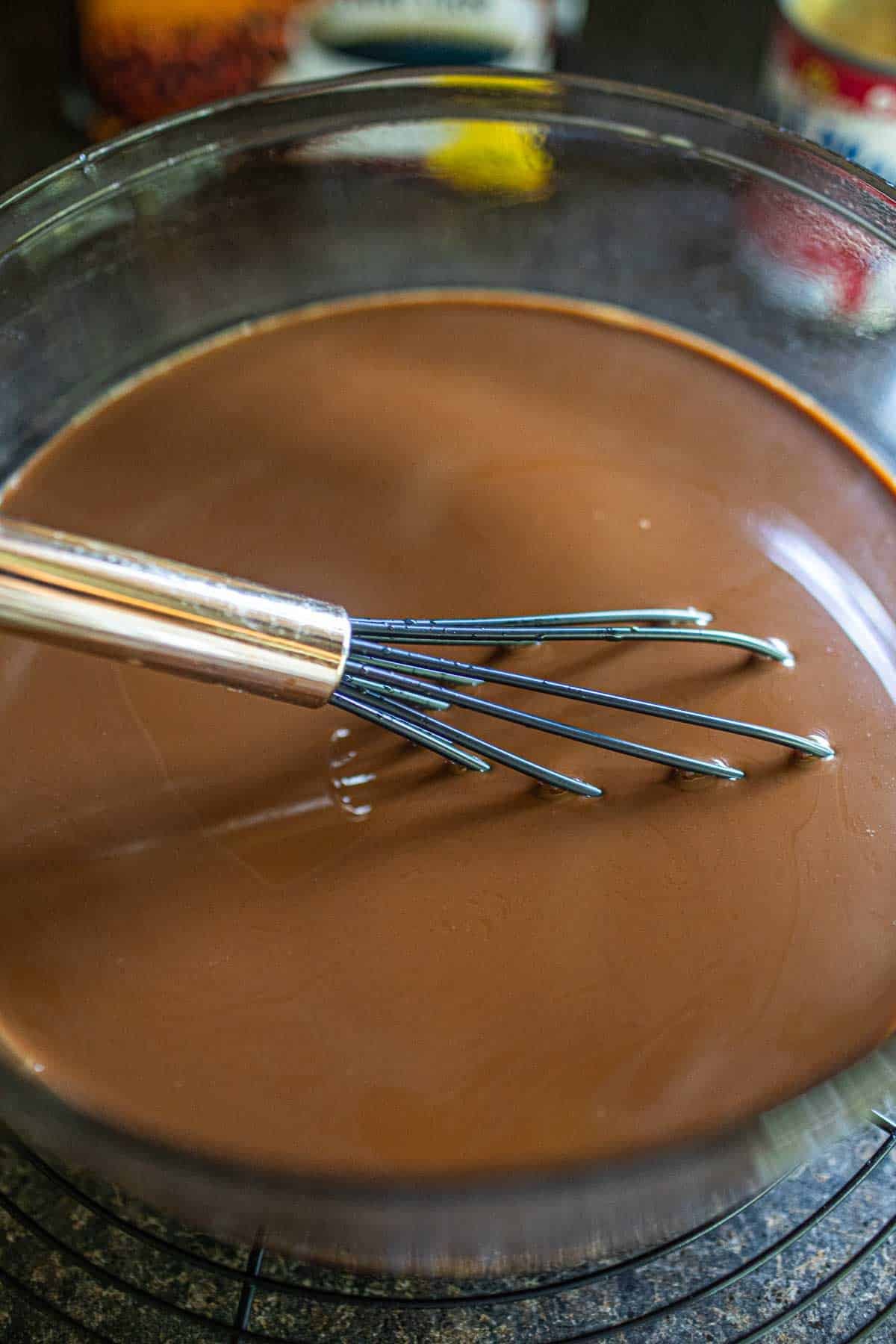 Thai Oliang coffee in a glass bowl. 