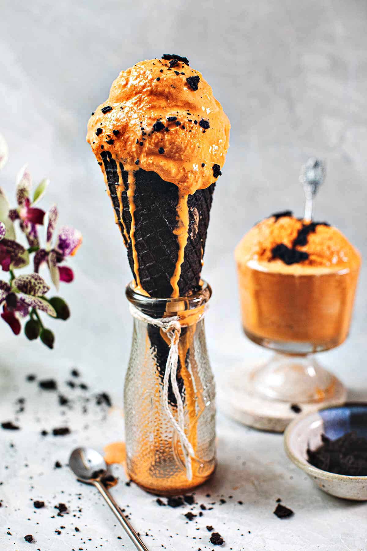 Thai Tea Ice Cream (with and without Ice Cream Machine!) - Simply Suwanee