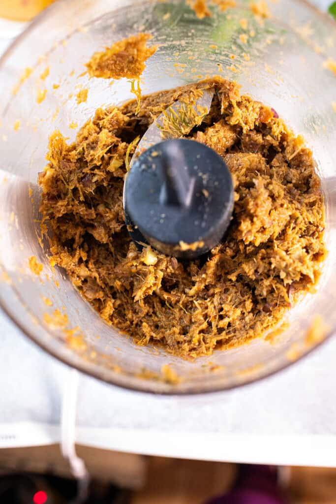 jungle curry paste in a food processor.