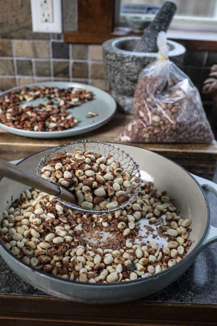 Dry Roasted Peanuts Recipe (for Thai Cooking) Simply Suwanee