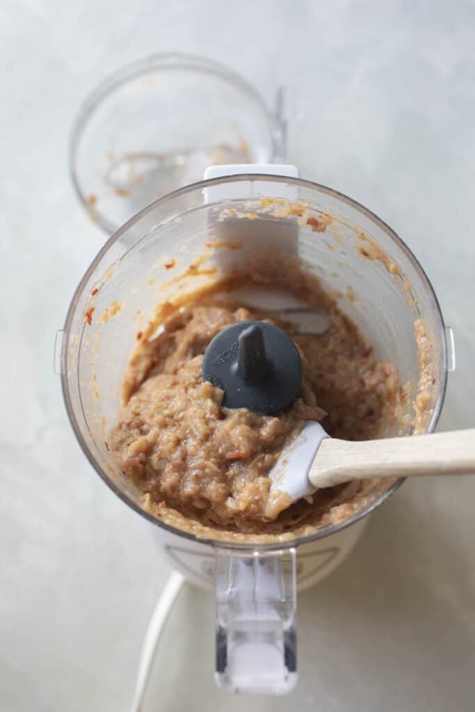 Thai Green papaya curry paste in a food processor.