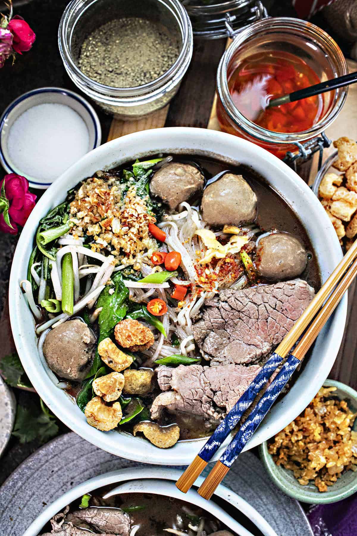 Thai Boat Noodles Soup (Kuay Teow Reua)