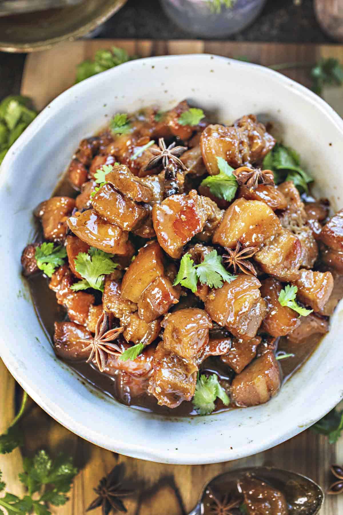 Moo Hong Braised pork belly in a bowl. 