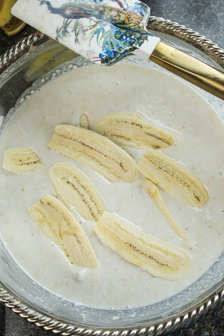 Thai Fried Bananas Dessert (Kluai Kaek) - Simply Suwanee