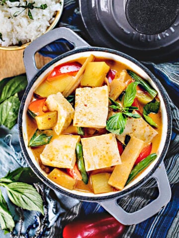 Thai vegan red curry with tofu in a bowl.