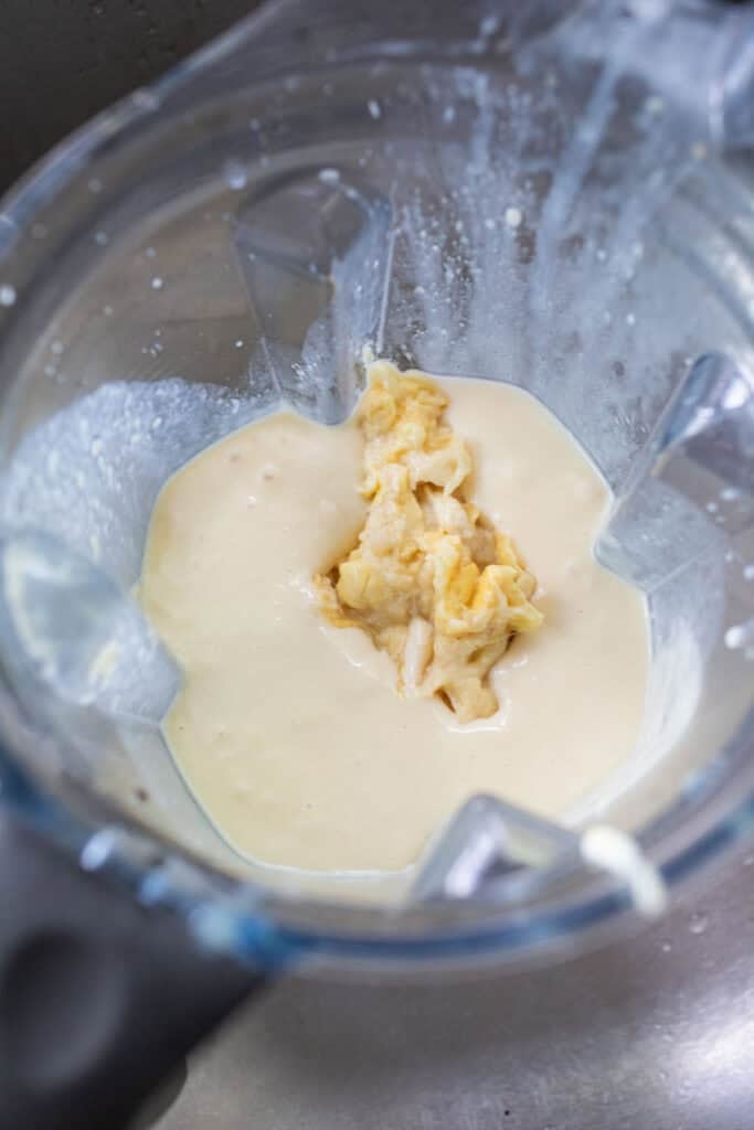 Blended Creamy coconut milk with durian flesh in a food processor. 