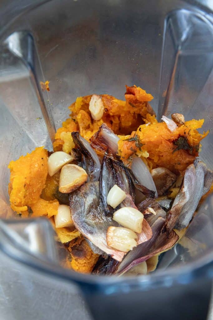 Baked buttenut squash, garlic and shallot in a blender. 