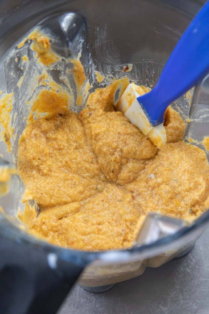 Blended butternut squash puree a blender. 