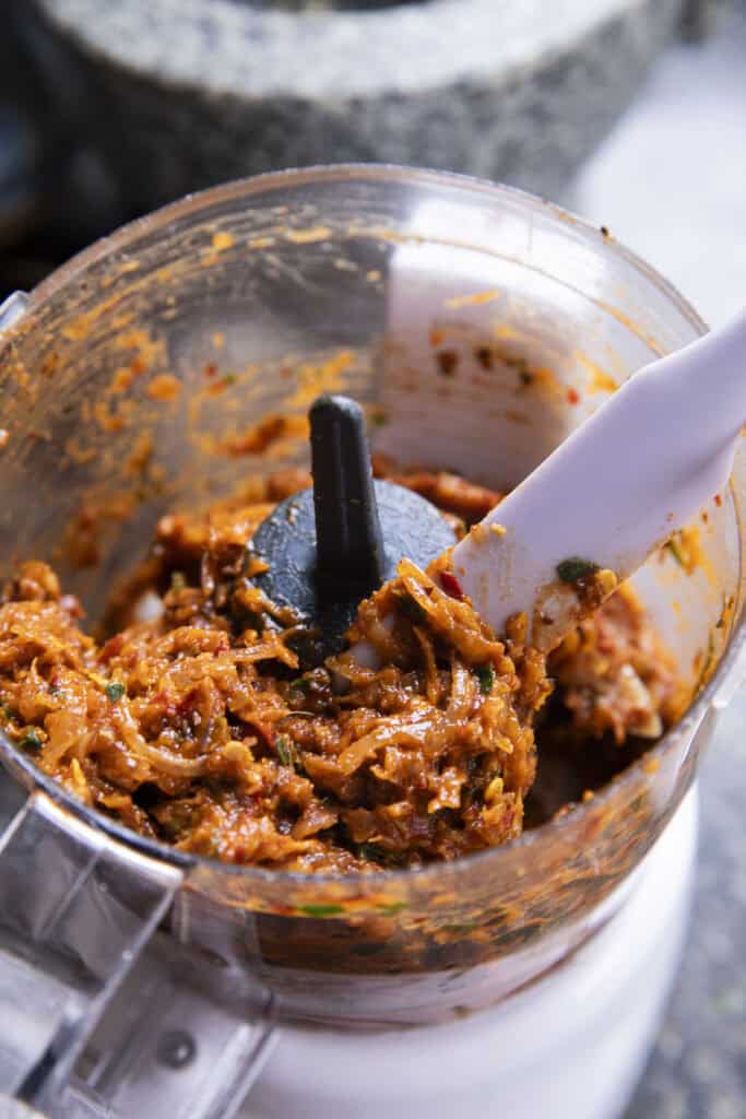 Finished Jeow Bong chili paste with rich color and thick texture.