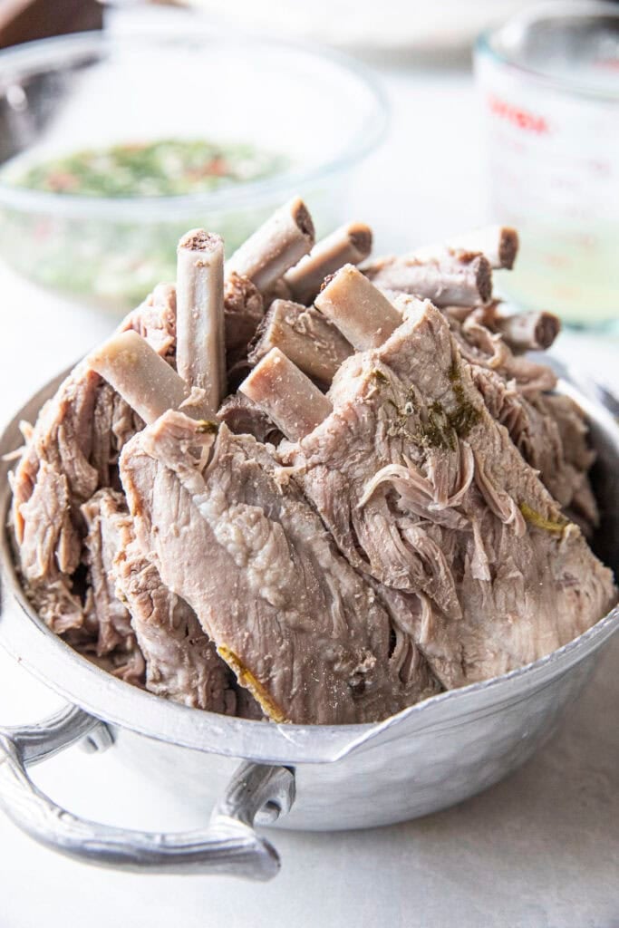 Leng Saeb pork ribs bones arranged on a pot for presentation.